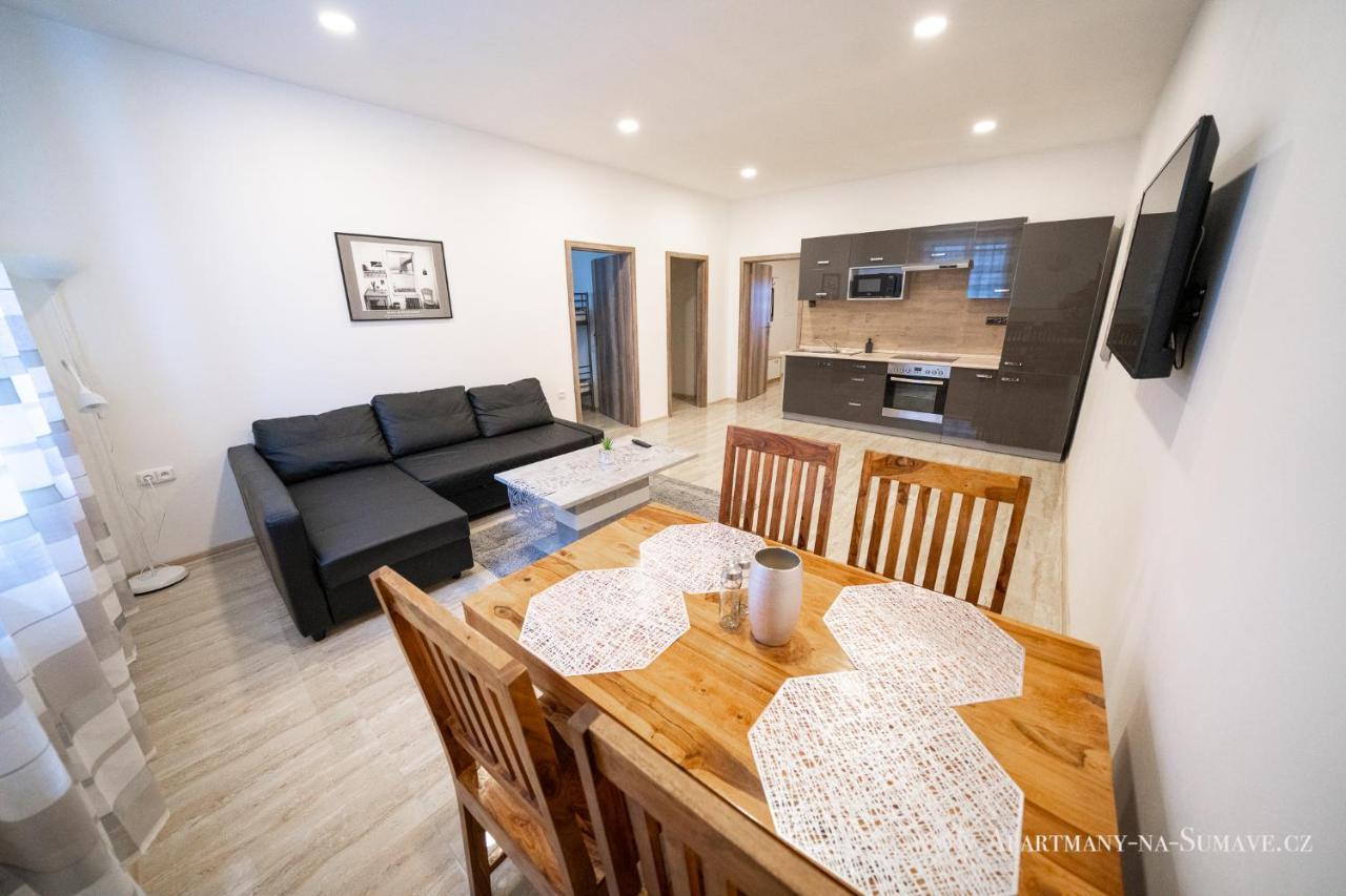 Apartmany Na Sumave Stachy ภายนอก รูปภาพ
